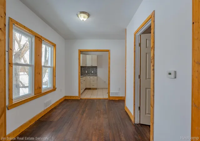 3rd image of 17892 Bradford St, Detroit, MI 48205 | MLS# 20261010324