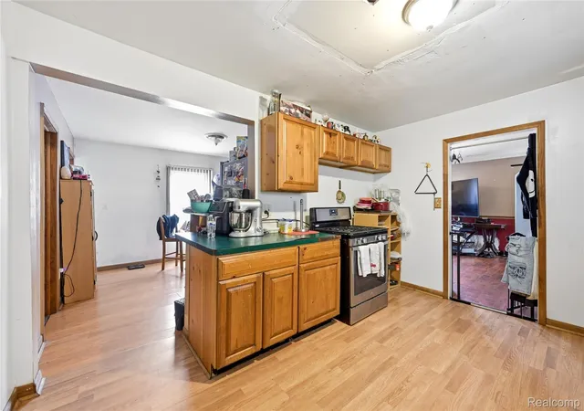 Photo 4 of Single family home for sale at 29145 Avondale St, Inkster, MI 48141 | MLS# 20261010335 | Listing updated on 2026-07-06