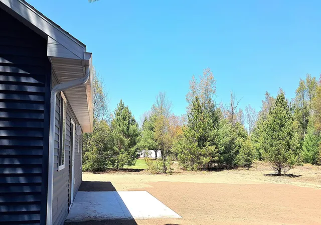 Photo 3 of Single family home for sale at 2221 Nancy Kay Ave, Green Lake Township Grand Traverse, MI 49643 | MLS# 78080065528 | Listing updated on 2026-07-06