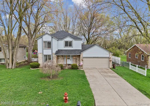 Homes for sale in Troy, MI | 2931 Wisconsin Rd, Troy, MI 48083 | MLS# 20261010687