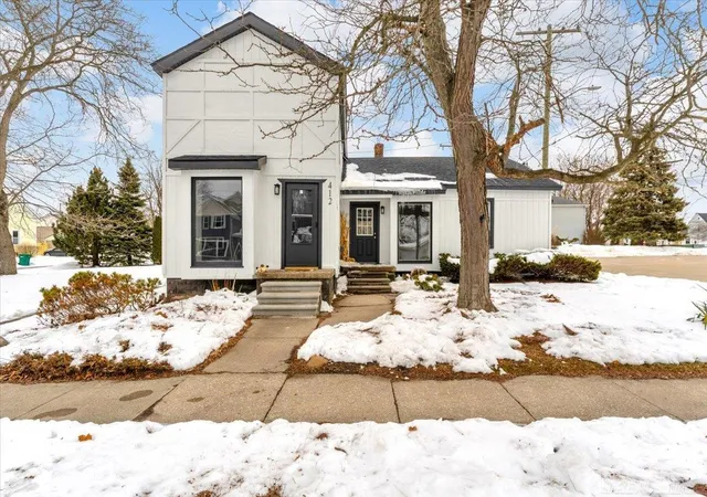 Photo 1 of Multi family home for sale at 412 Orchard St, Saint Clair, MI 48079 | MLS# 58050199856 | Listing updated on 2026-06-14