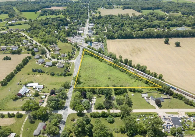 2nd image of 10467 Willis Rd, Willis, MI 48191 | MLS# 20261010715
