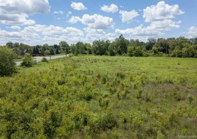4th image of 10467 Willis Rd, Willis, MI 48191 | MLS# 20261010715