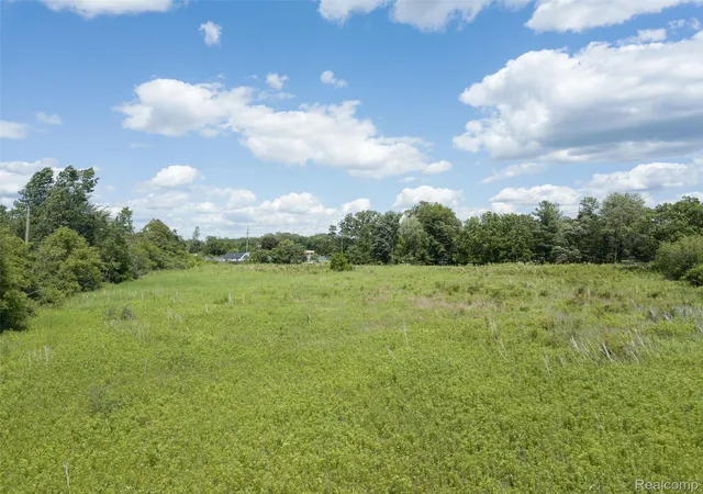5th image of 10467 Willis Rd, Willis, MI 48191 | MLS# 20261010715