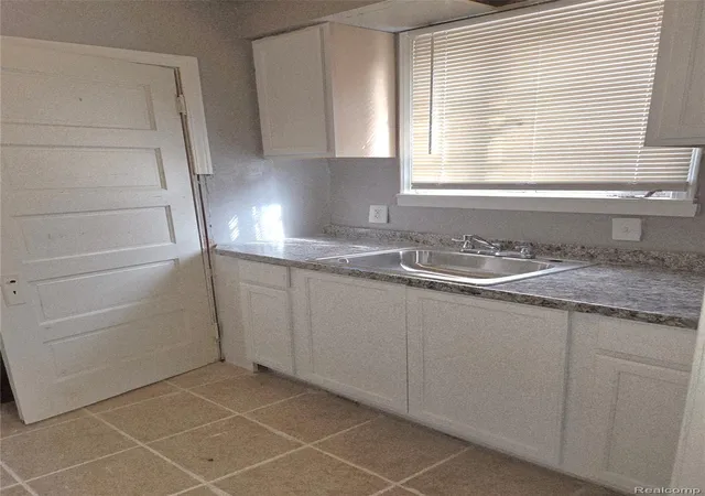 4th image of 8850 Farmbrook St, Detroit, MI 48224 | MLS# 20261010716