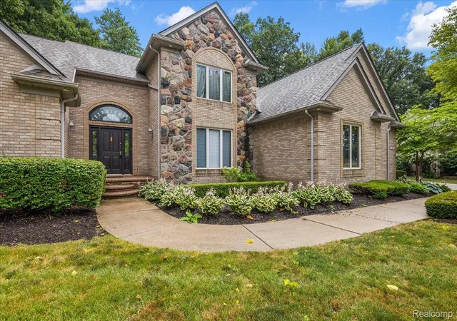 2nd image of 17840 Christine Blvd N, Clinton Township, MI 48038 | MLS# 20261010824