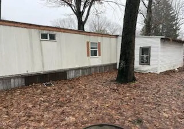 Photo 3 of Single family home for sale at 11671 Heron Dr, Lakeview, MI 48850 | MLS# 65026006386 | Listing updated on 2026-07-29