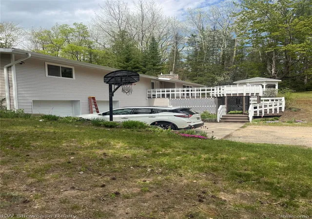 46th image of 1951 Kneeland Rd, Fairview, MI 48621 | MLS# 20261011093