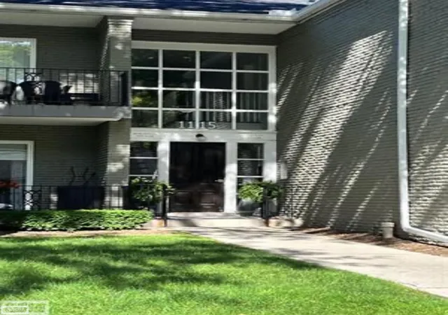 Photo 2 of Condo for sale at 1115 N Old Woodward Ave, Birmingham City Oakland, MI 48009 | MLS# 58050199980 | Listing updated on 2026-07-16