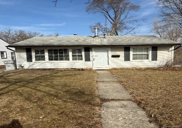 Homes for sale in Hazel Park City Oakland, MI | 1441 E Harry Ave, Hazel Park City Oakland, MI 48030 | MLS# 20261011215