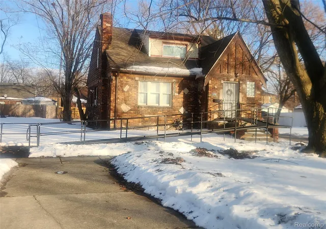 Homes for sale in Detroit, MI | 19160 Strasburg St, Detroit, MI 48205 | MLS# 20261011362