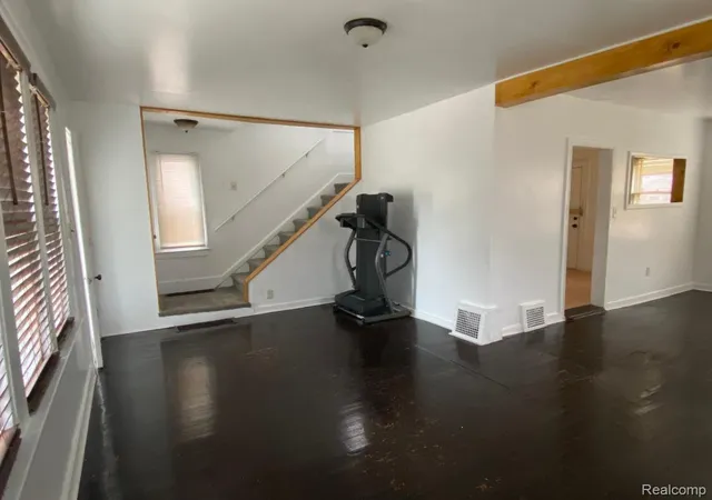 4th image of 443 Algonquin St, Detroit, MI 48215 | MLS# 20261011461