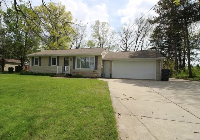 Homes for sale in Kalamazoo, MI | 8077 W Q Ave, Kalamazoo, MI 49009 | MLS# 68026006708