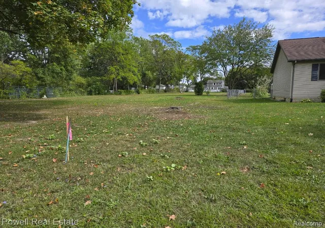Photo 3 of Land for sale at 4139 Moulton Dr, Flint, MI 48507 | MLS# 20261011676 | Listing updated on 2026-09-09