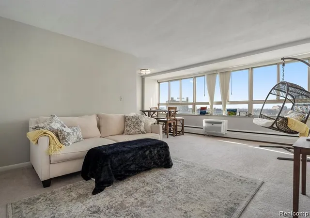 5th image of 8900 E Jefferson Ave #1110, Detroit, MI 48214 | MLS# 20261011909
