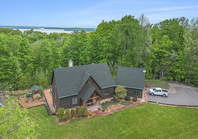 Homes for sale in Williamsburg, MI | 5575 M 72, Williamsburg, MI 49690 | MLS# 78080065666