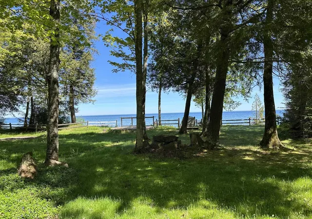 Photo 3 of Single family home for sale at N10006 Shore Dr, Au Train, MI 49806 | MLS# 58050200224 | Listing updated on 2026-09-03