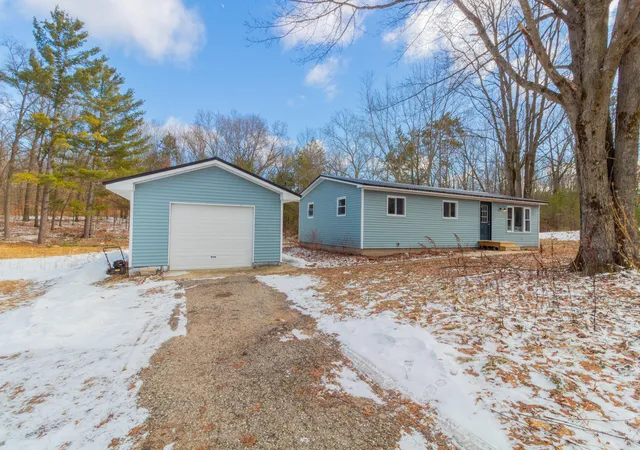 Photo 1 of Single family home for sale at 9848 90th Avenue, Mecosta, MI 49332 | MLS# 72026007035 | Listing updated on 2026-09-16