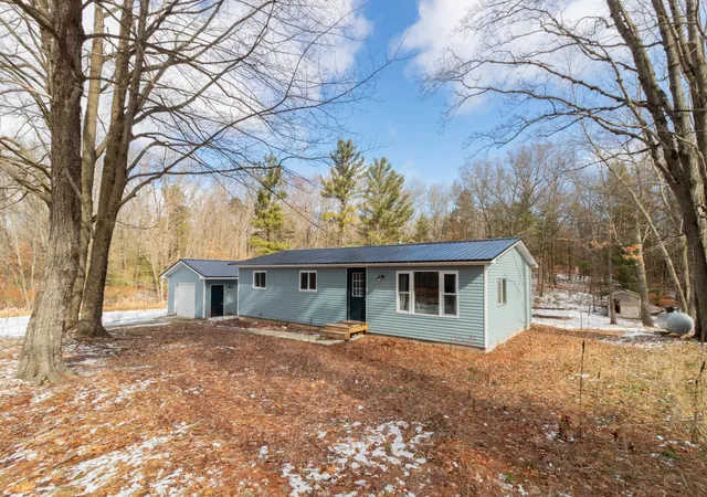 Photo 2 of Single family home for sale at 9848 90th Avenue, Mecosta, MI 49332 | MLS# 72026007035 | Listing updated on 2026-09-16