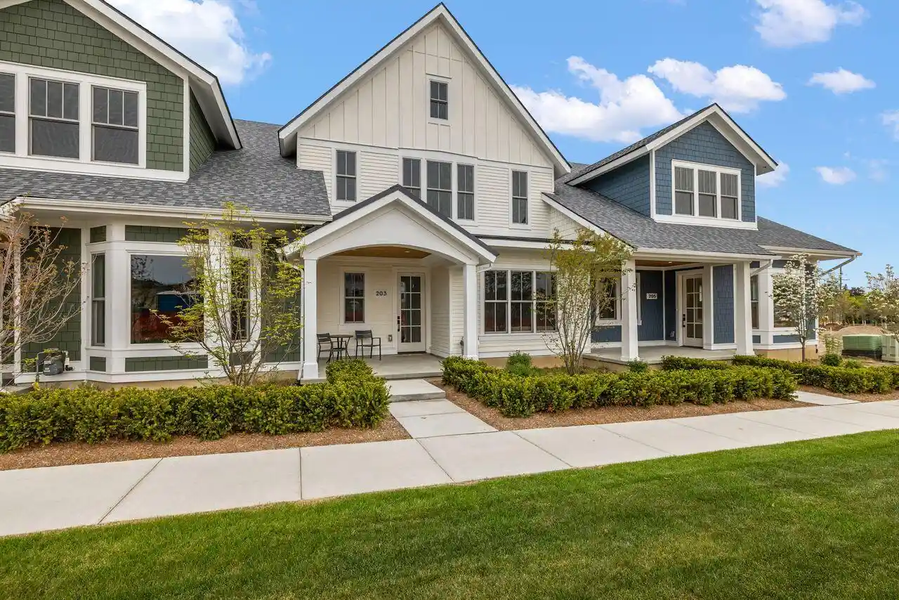 Listing Photo 2 - Condo for sale in 203 Mill Cir located at 203 Mill Cir, Milford, MI 48167 - Unit 203 Mill Cir