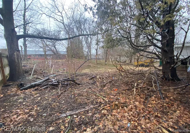 Homes for sale in Lansing City Ingham, MI | 5008 Southgate Ave, Lansing City Ingham, MI 48910 | MLS# 20261012622