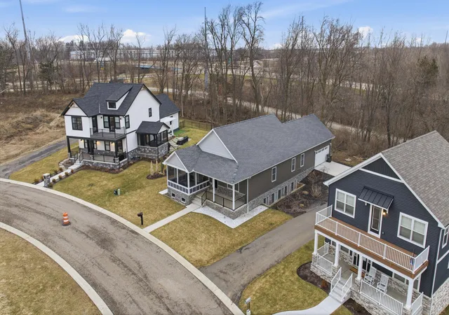 3rd image of 3331 Blarney Dr, South Bend, IN 46628 | MLS# 69026007321