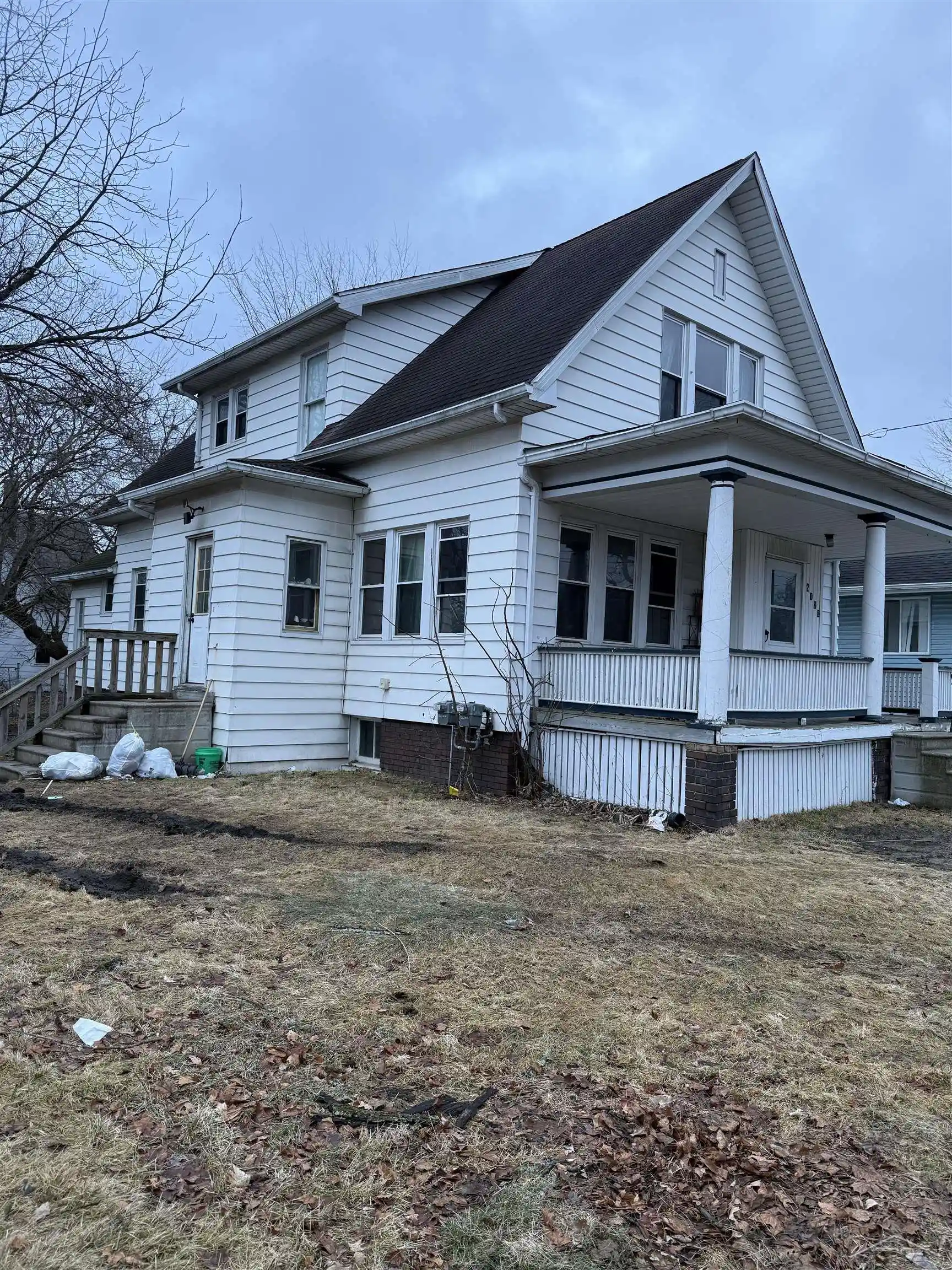 Photo 1 of Multi family home for sale at 2120 Stark St, Saginaw, MI 48602 | MLS# 61050200403 | Listing updated on 2026-10-02