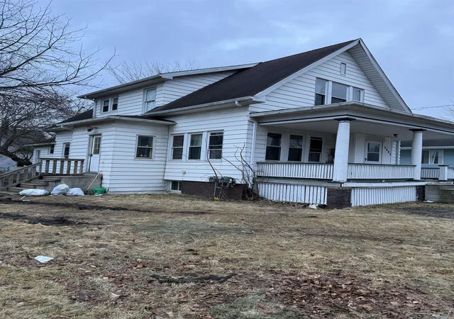 Photo 1 of Multi family home for sale at 2120 Stark St, Saginaw, MI 48602 | MLS# 61050200403 | Listing updated on 2026-08-25