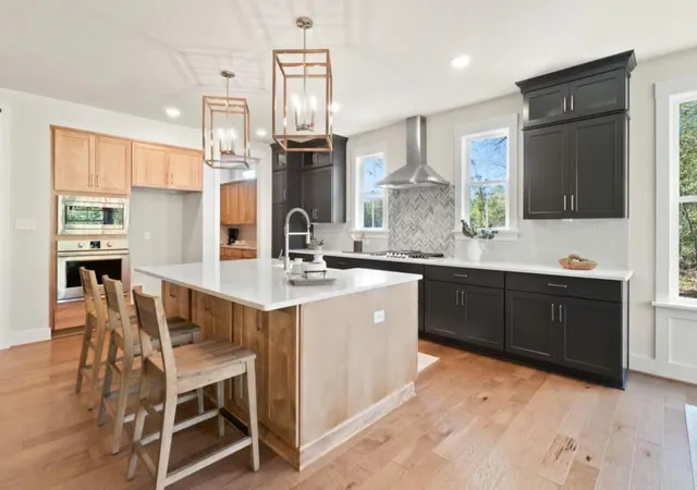 Photo 3 of Single family home for sale at 250 S Center St, Northville, MI 48167 | MLS# 81026007379 | Listing updated on 2026-05-11