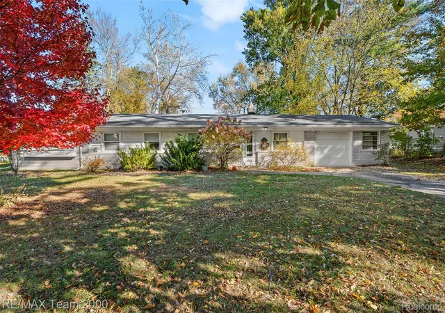 Photo 1 of Single family home for sale at 23044 Lake Way, Farmington, MI 48336 | MLS# 20261012816 | Listing updated on 2026-08-03