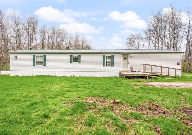 3rd image of 22132 15Th Ave, Sears, MI 49679 | MLS# 72026007451