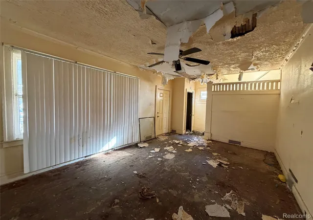 Photo 4 of Single family home for sale at 11383 Ohio St, Detroit, MI 48204 | MLS# 20261013243 | Listing updated on 2026-09-24
