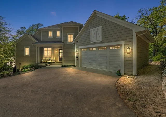 2nd image of 690 Dunegrass Circle Dr, Saugatuck, MI 49453 | MLS# 71026007666