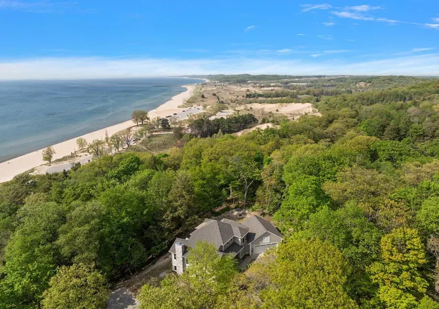 3rd image of 690 Dunegrass Circle Dr, Saugatuck, MI 49453 | MLS# 71026007666