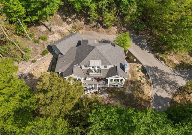 40th image of 690 Dunegrass Circle Dr, Saugatuck, MI 49453 | MLS# 71026007666