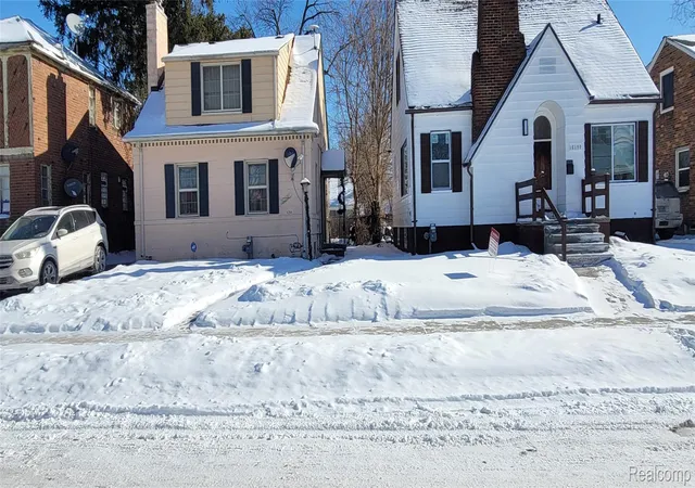 Photo 2 of Single family home for sale at 16200 Braile St, Detroit, MI 48219 | MLS# 20261013395 | Listing updated on 2026-09-16