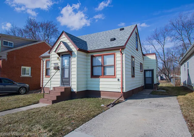 Photo 1 of Sale Pending at 8493 Jewett Ave, Warren, MI 48089 | MLS# 20261013440 | Listing updated on 2026-09-01