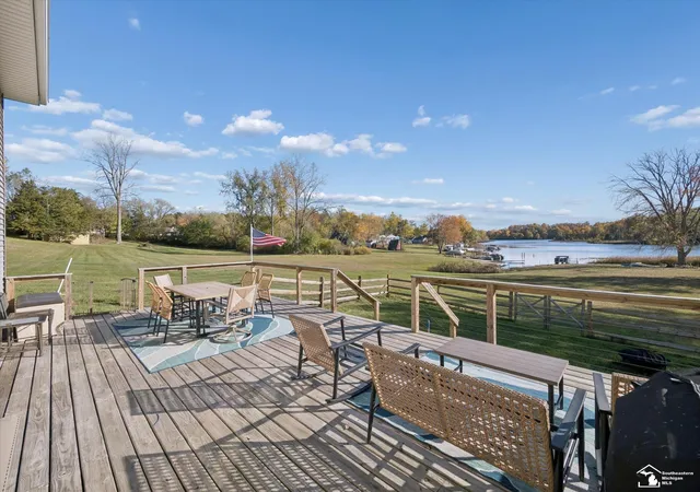 Photo 3 of Single family home for sale at 7302 N Lakeview Dr, Hillsdale, MI 49242 | MLS# 57050200632 | Listing updated on 2026-08-31