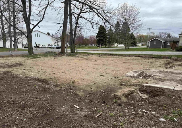 1st image of 142 Charles St, Elk Rapids, MI 49629 | MLS# 78080065802