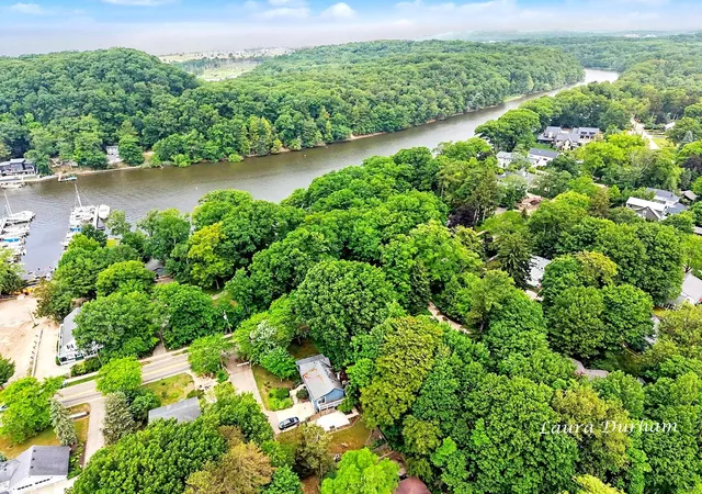 Homes for sale in Saugatuck City Allegan, MI | 895 Holland St, Saugatuck City Allegan, MI 49453 | MLS# 71026007925