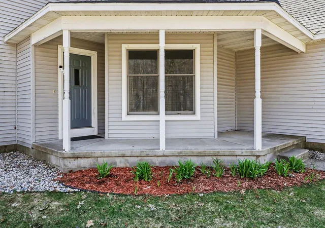 Photo 3 of Single family home for sale at 1854 Tall Oaks Dr W, Ludington, MI 49431 | MLS# 67026007943 | Listing updated on 2026-07-11