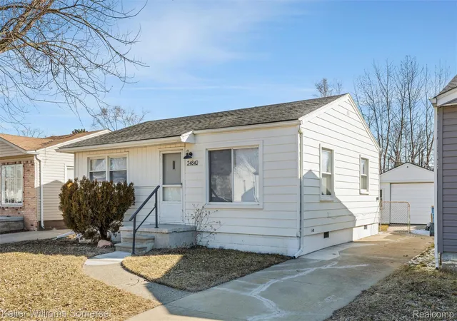Photo 3 of Single family home for sale at 24840 Lauren Ave, Warren, MI 48089 | MLS# 20261013776 | Listing updated on 2026-07-27