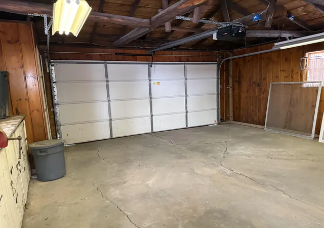 Photo 14 of Single family home for sale at 2609 S Outer Dr, Saginaw, MI 48601 | MLS# 61050200721 | Listing updated on 2026-07-31