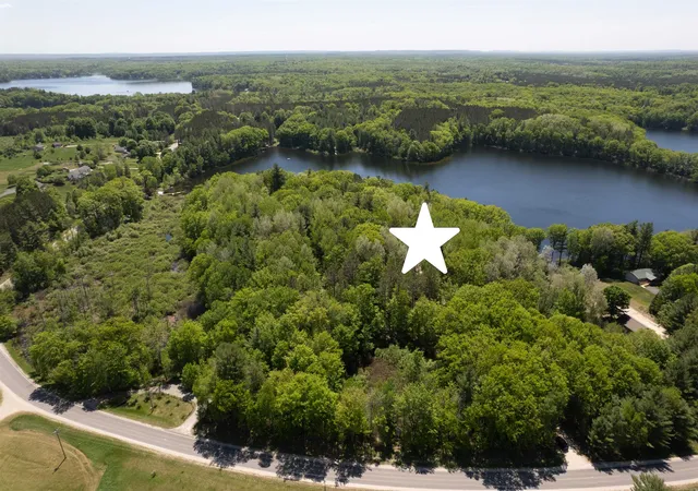 2nd image of 7103 Lake View Rdg, Lake Ann, MI 49650 | MLS# 78080065834