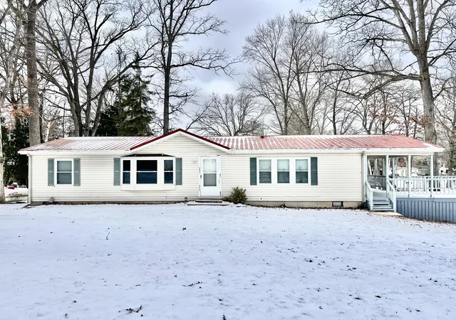 Homes for sale in Reading, MI | 5482 Circle Dr, Reading, MI 49274 | MLS# 62026008089