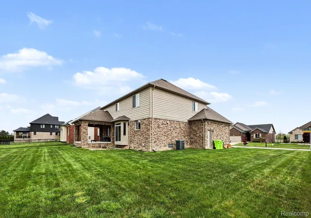 24th image of 17198 Chianti Ct, Macomb, MI 48042 | MLS# 20261014182