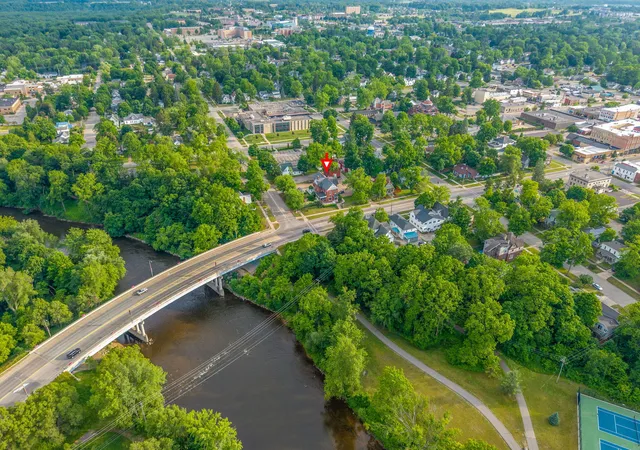 4th image of 414 Maple St, Big Rapids, MI 49307 | MLS# 72026008285