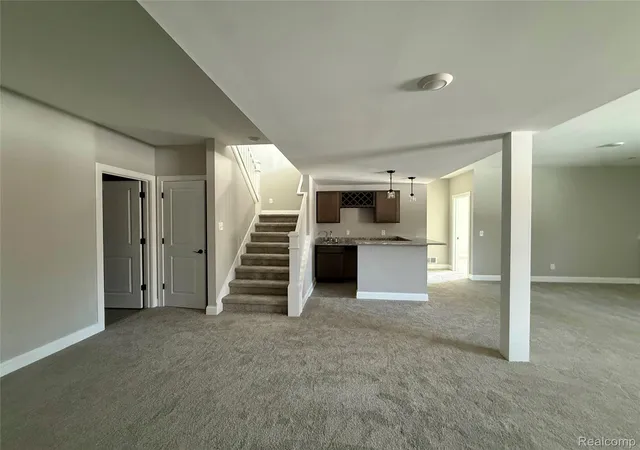 2nd image of 1085 Camellia Cir, Howell, MI 48843