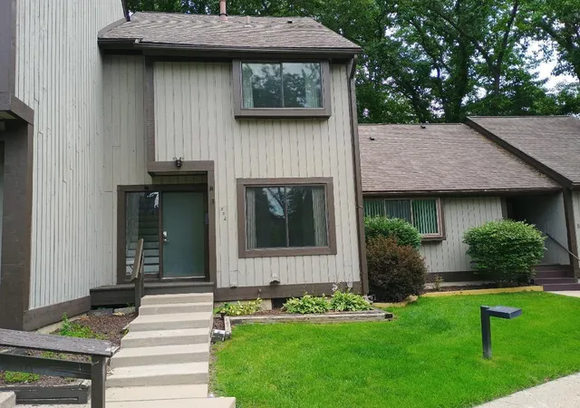 1st image of 502 Stoneywood Dr, Brighton, MI 48116 | MLS# 81026008357