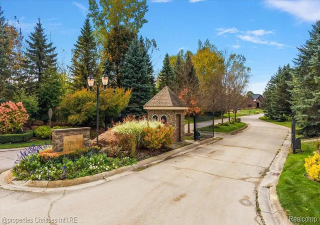 1st image of 1933 Shane Ct, Oxford, MI 48370 | MLS# 20261014301